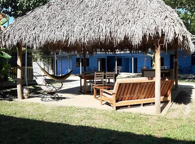 Cabinas Ruta 155 *