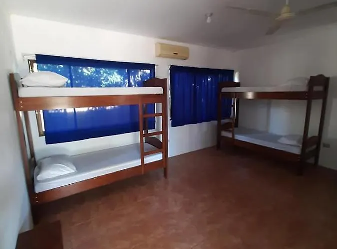 Gasthof Cabinas Ruta 155 Santa Rosa (Tamarindo)